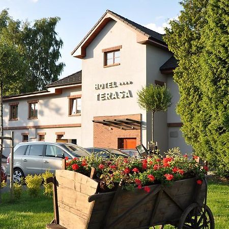 Hotel Terasa Frydek-Mistek Luaran gambar